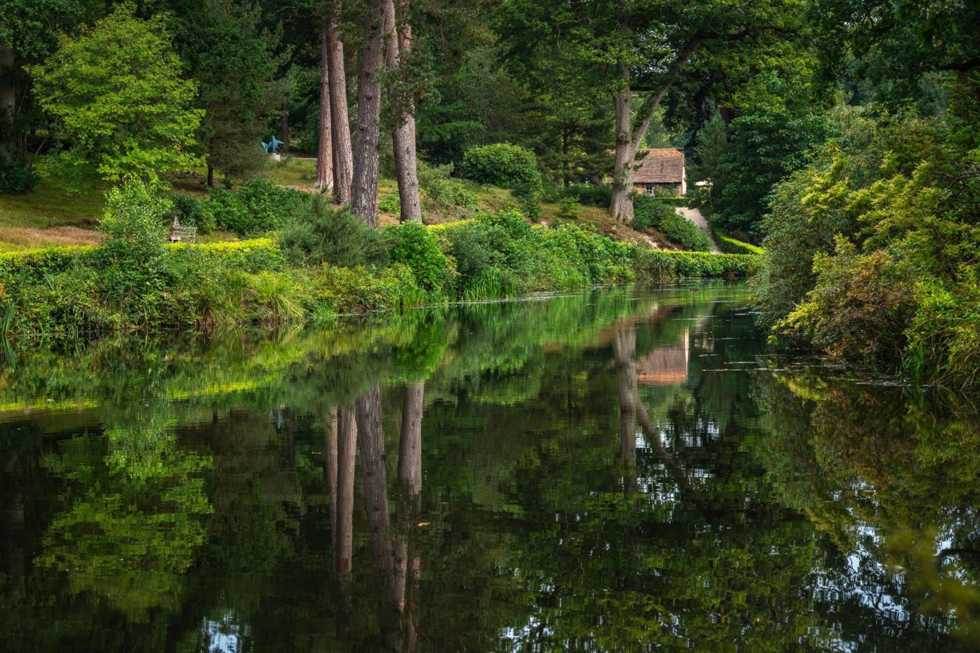 Leonardslee House At Leonardslee Lakes & Gardens Horsham Zewnętrze zdjęcie